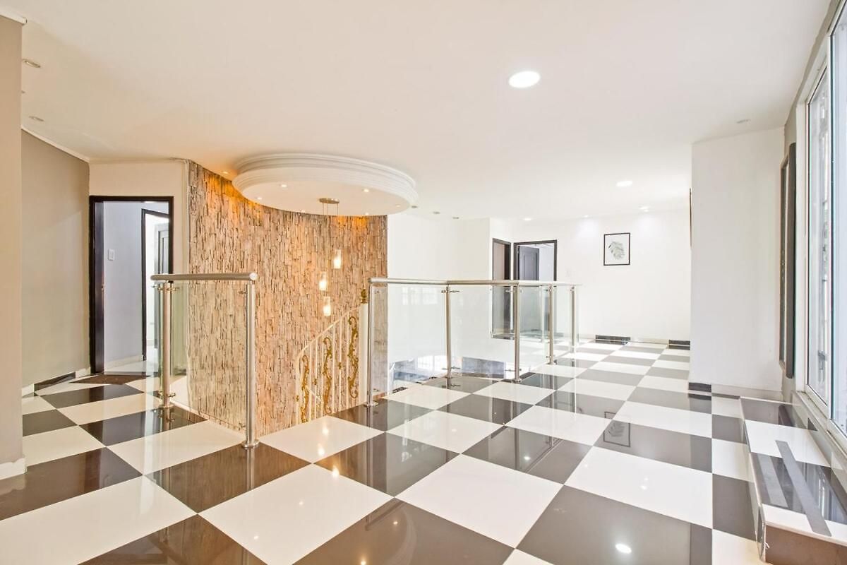 Beautiful House 3 Minutes From Historic Downtown Сasa de vacaciones Cartagena