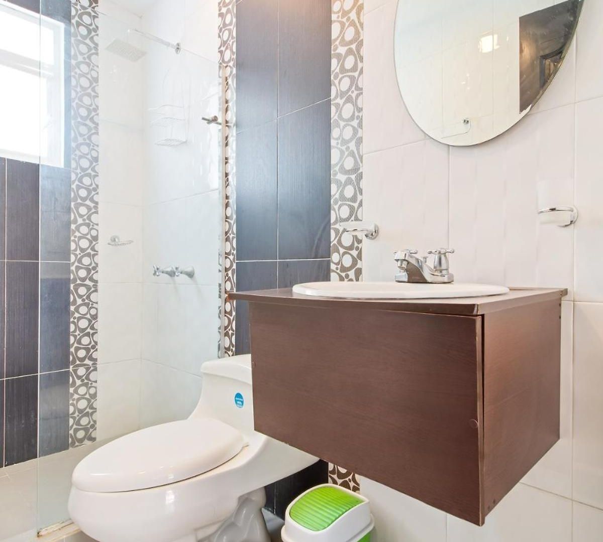 Beautiful House 3 Minutes From Historic Downtown Сasa de vacaciones