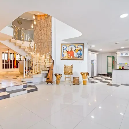 Beautiful House 3 Minutes From Historic Downtown *