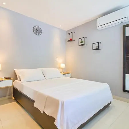 Сasa de vacaciones Beautiful House 3 Minutes From Historic Downtown *